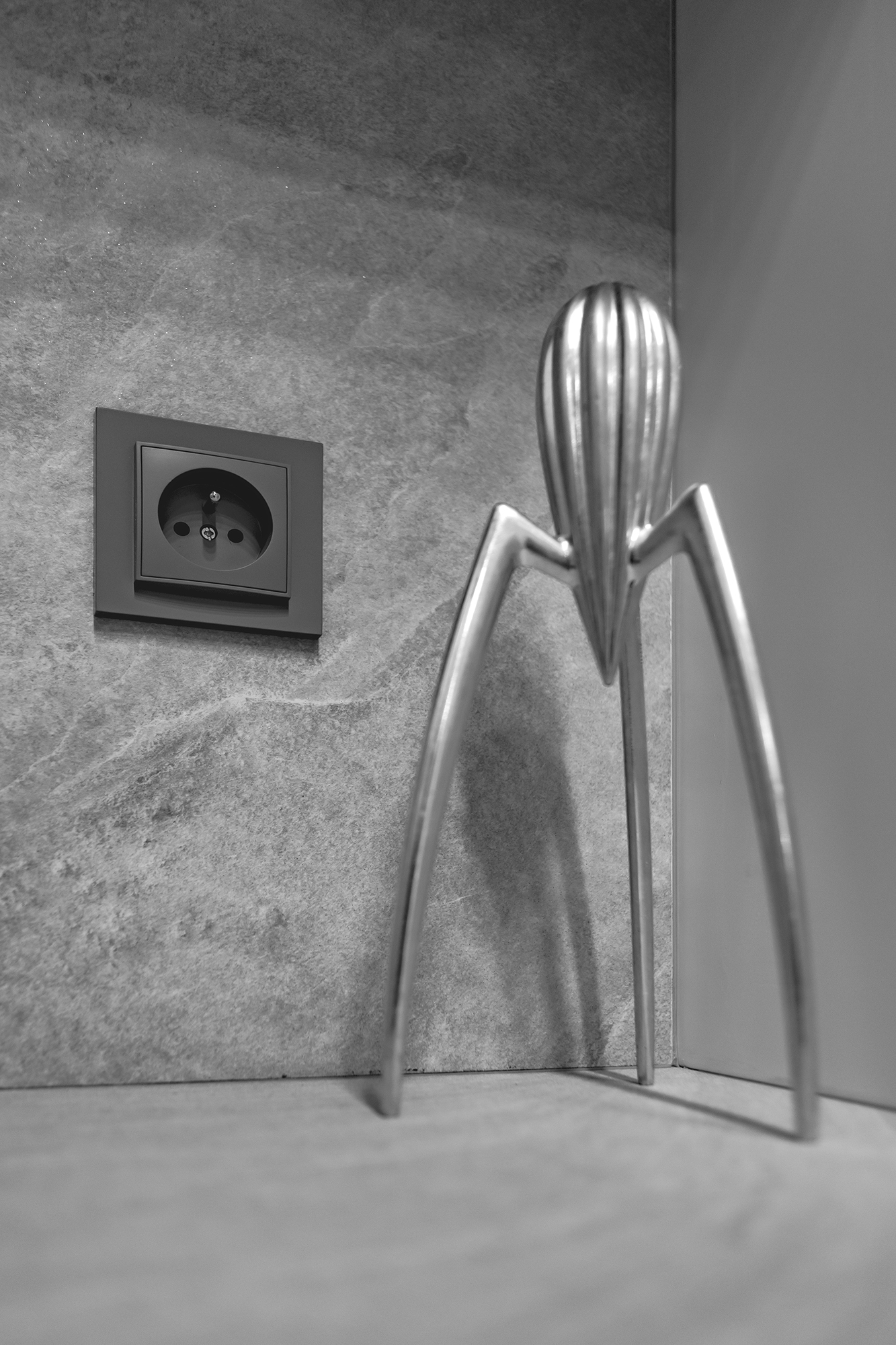 W projekcie istotne były detale, bo to również dzięki nim, prosta całość zyskała niepowtarzalny charakter.